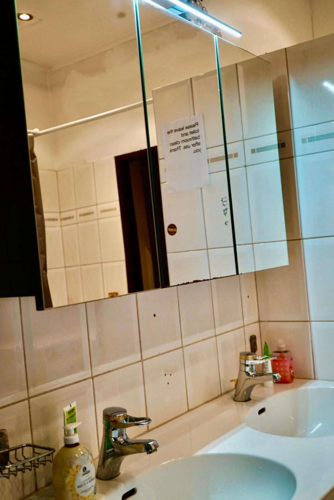 U6 Schoepfwerk Home 5 Wien Eksteriør billede