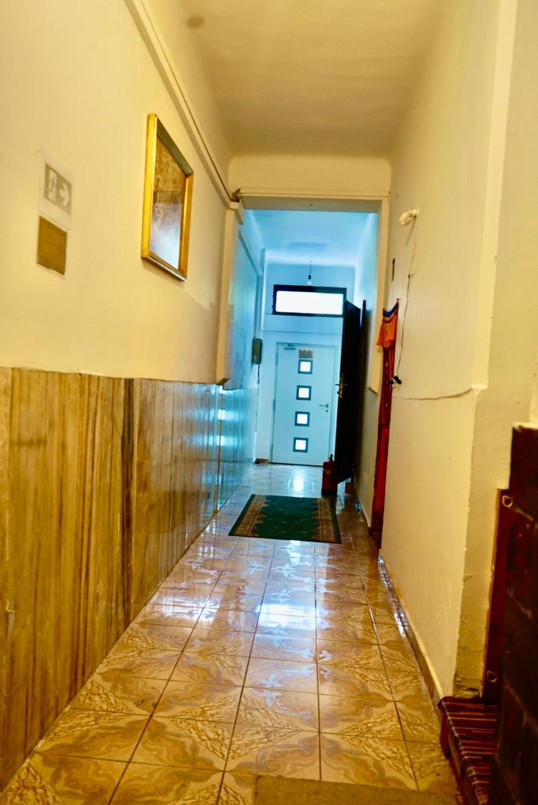 U6 Schoepfwerk Home 5 Wien Eksteriør billede